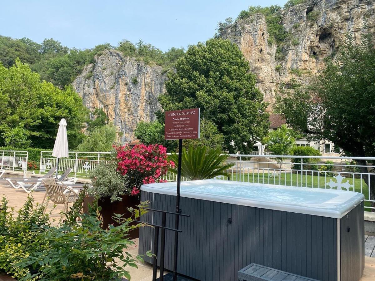 Logis Hotels - Hotel Restaurant Domaine Les Falaises Martel Luaran gambar