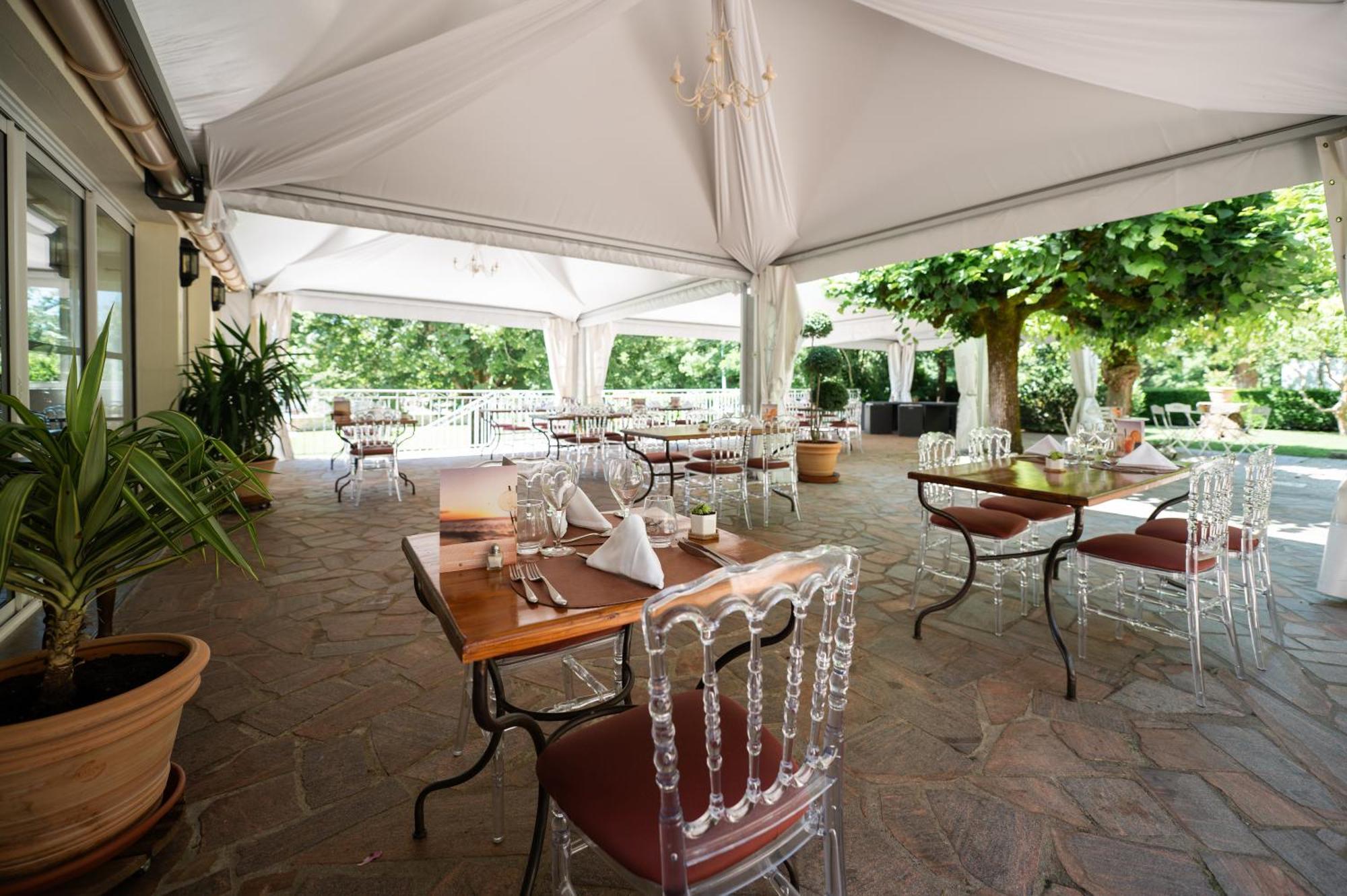 Logis Hotels - Hotel Restaurant Domaine Les Falaises Martel Luaran gambar