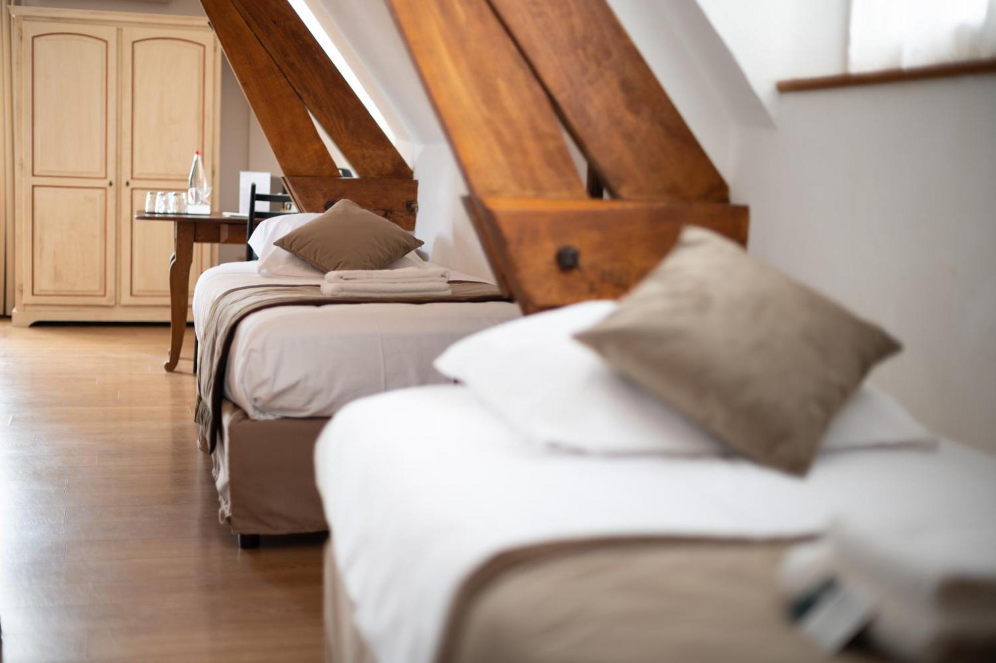 Logis Hotels - Hotel Restaurant Domaine Les Falaises Martel Bilik gambar