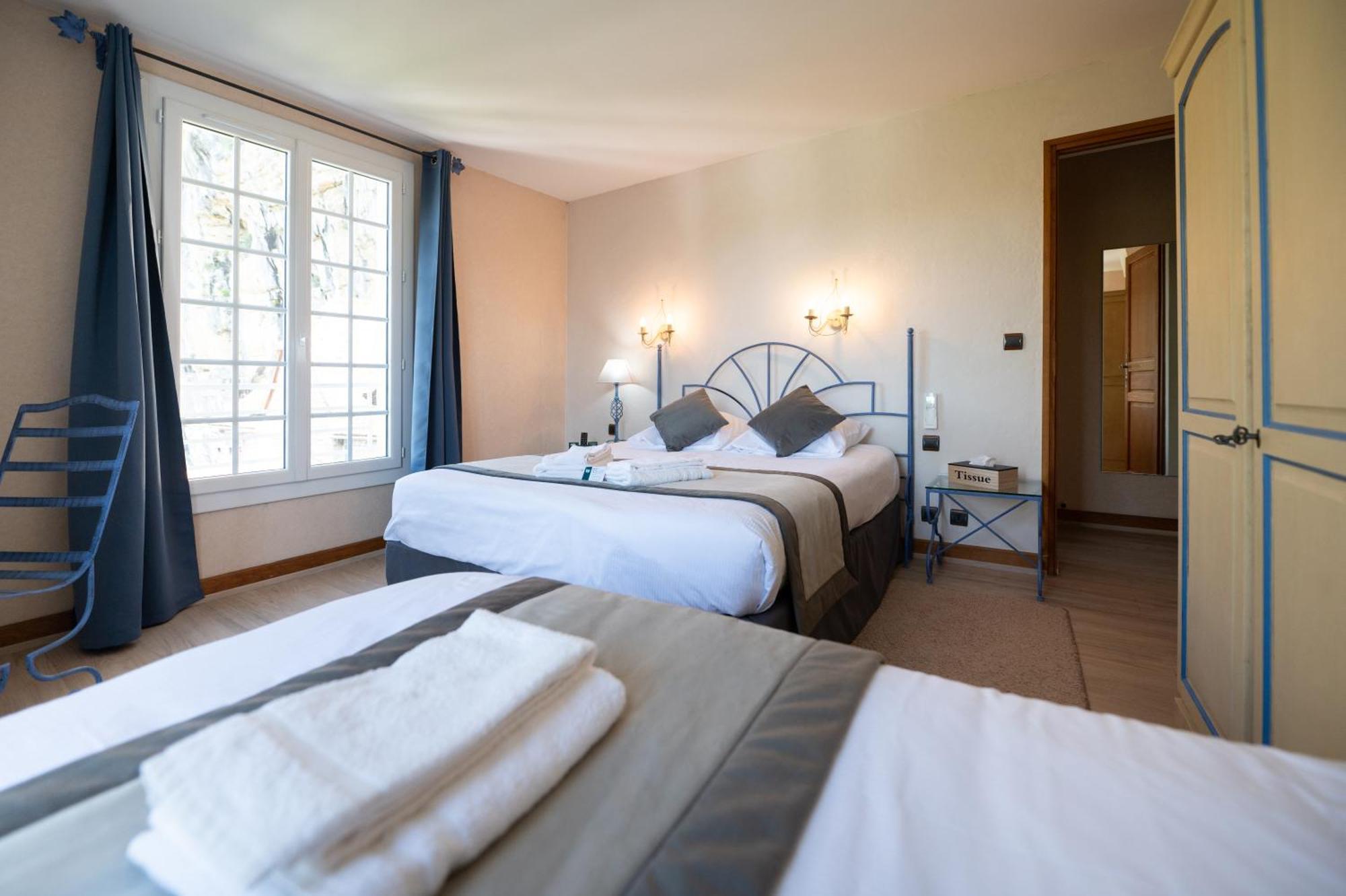 Logis Hotels - Hotel Restaurant Domaine Les Falaises Martel Luaran gambar