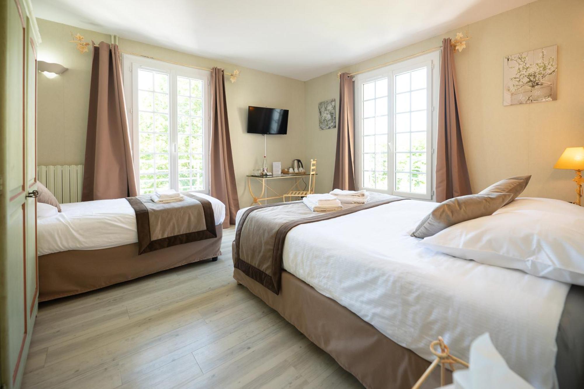 Logis Hotels - Hotel Restaurant Domaine Les Falaises Martel Luaran gambar